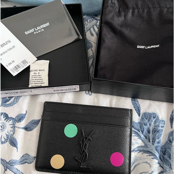 Saint Laurent
YSL Monogram Polka-Dot Flat Card Case - Picture 10 of 11